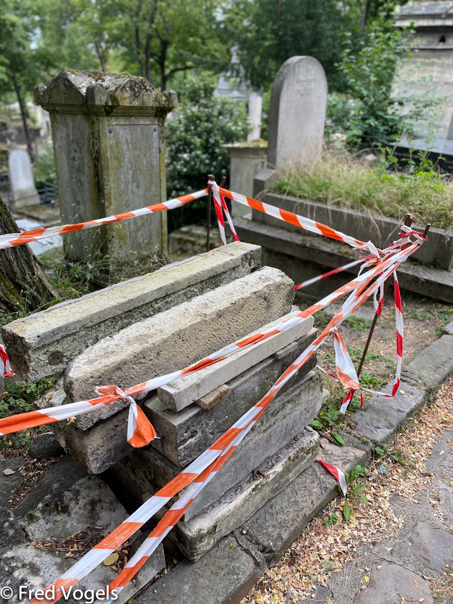 Visit Pere Lachaise 2021-182.jpg