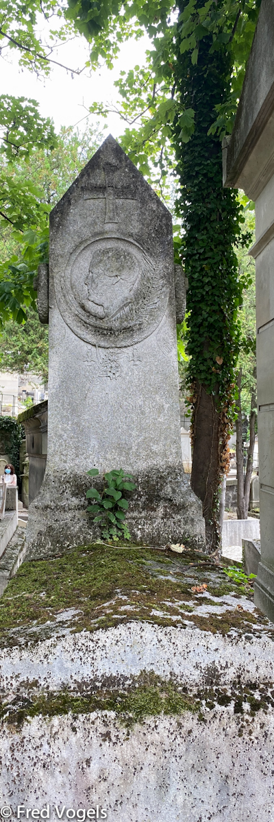 Visit Pere Lachaise 2021-193.jpg ?