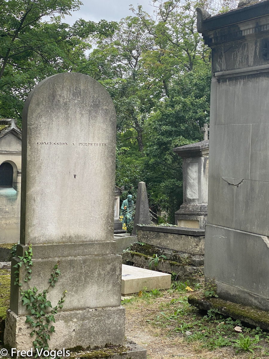 Visit Pere Lachaise 2021-204.jpg