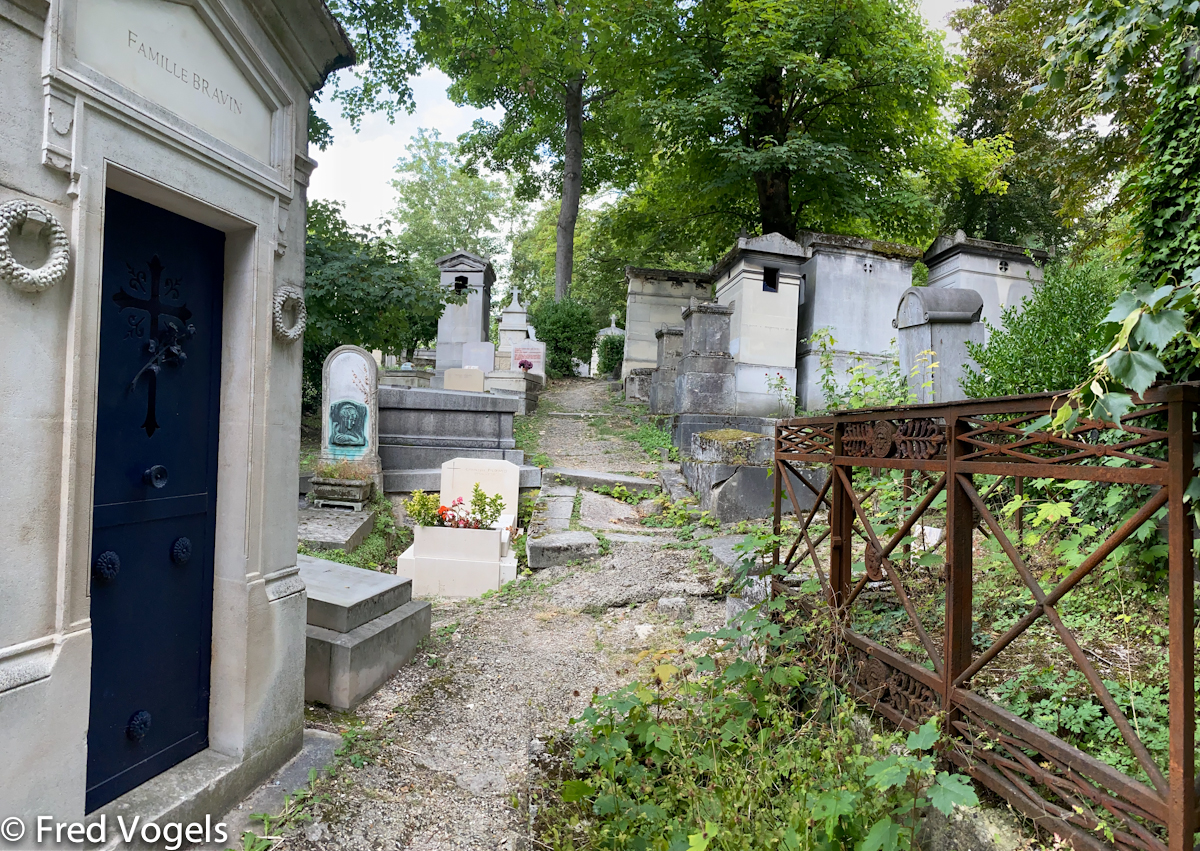 Visit Pere Lachaise 2021-281.jpg