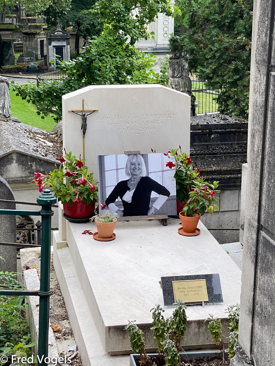 Visit Pere Lachaise 2021-287.jpg