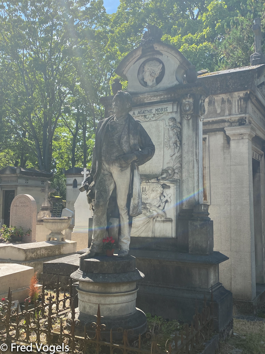 Visit Pere Lachaise 2021-347.jpg