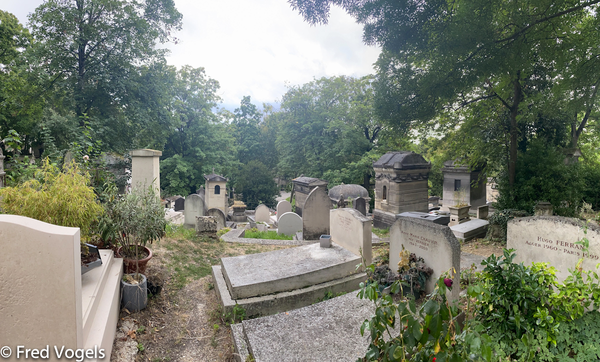 Visit Pere Lachaise 2021-428.jpg