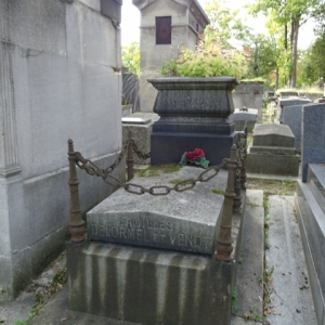 2700.jpg
